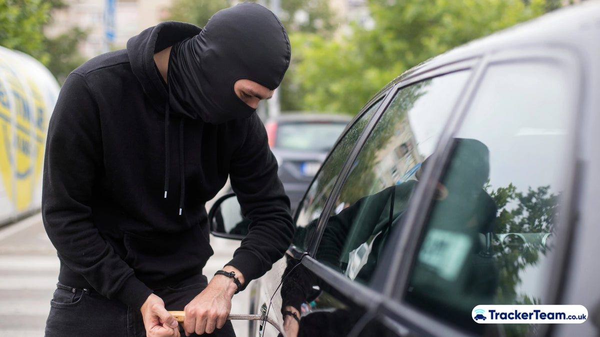 How an S5 Tracker Prevents Modern Vehicle Theft