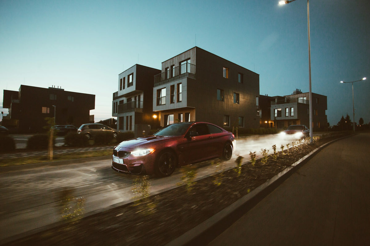 Can a GPS car tracker be blocked?